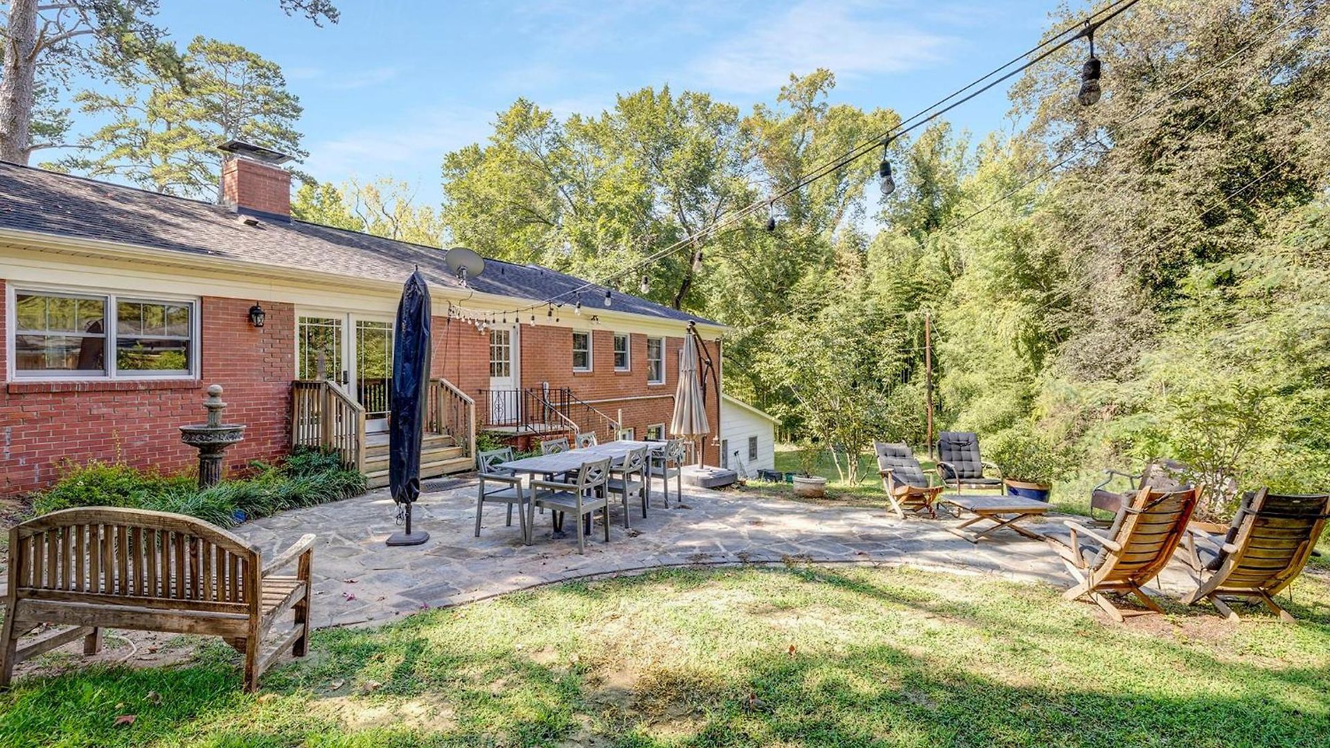 Charm Of Southpark - 5 Bedrooms - 1 Of A Kind Lot! Holiday home Charlotte