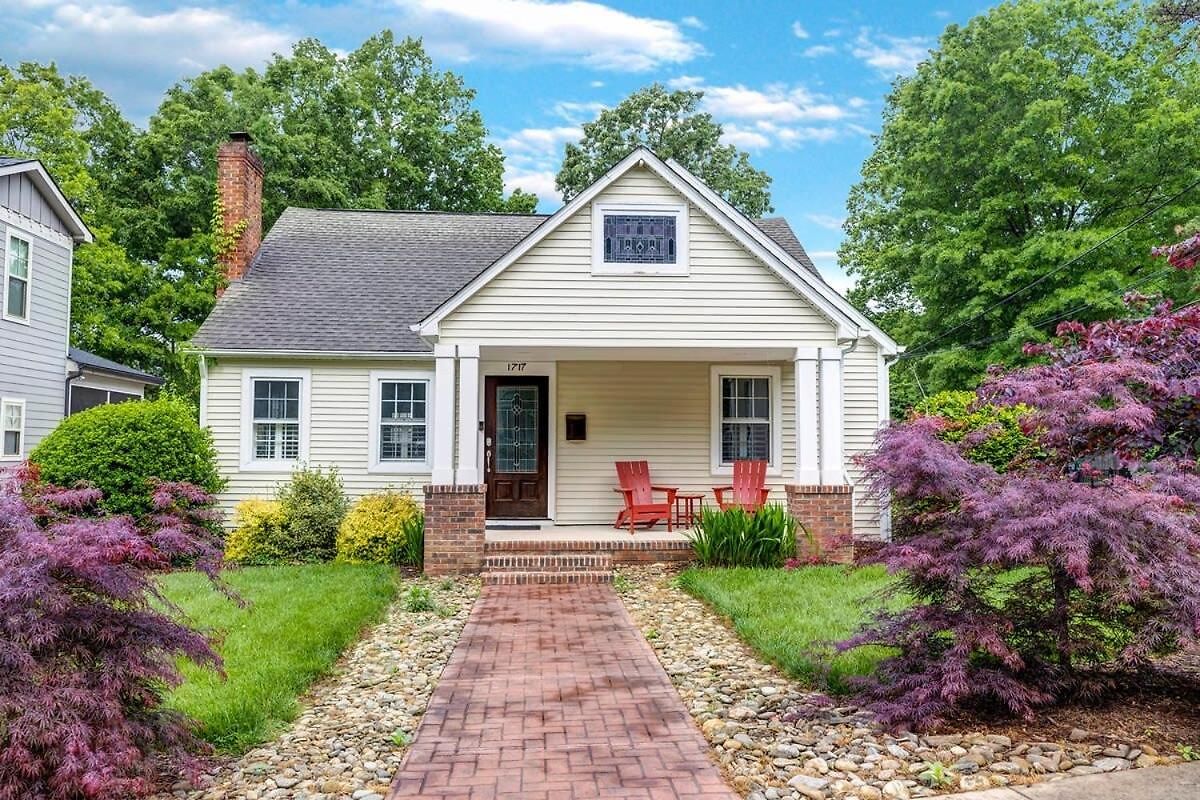 Outdoor Oasis In Popular Plaza Midwood *