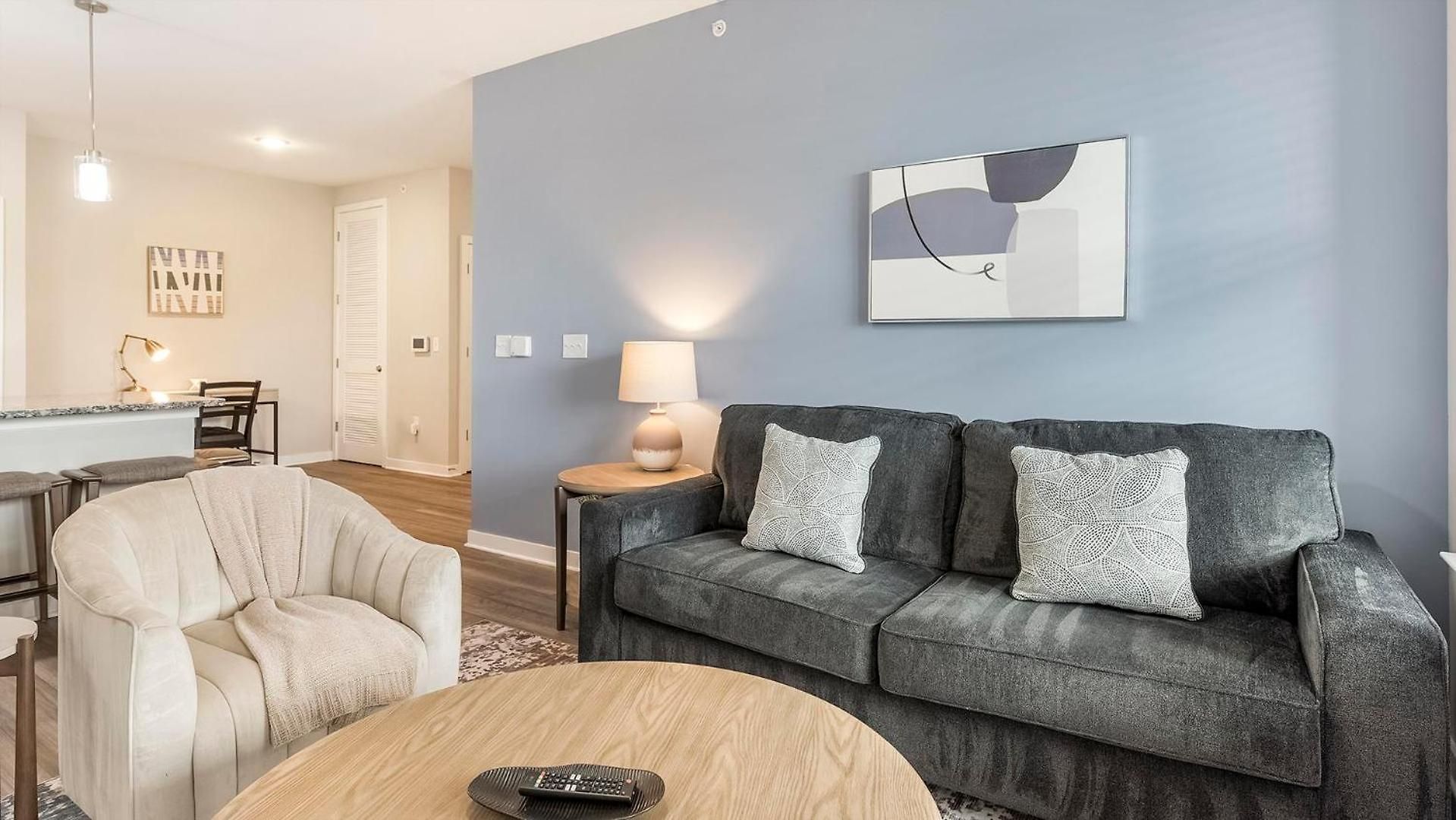 Apartment Landing Stunning 1bd Pool Yoga Charlotte
