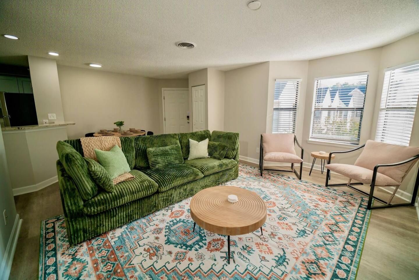 Uptown Luxe Retreat With Parking & Walk To Center Apartment Charlotte