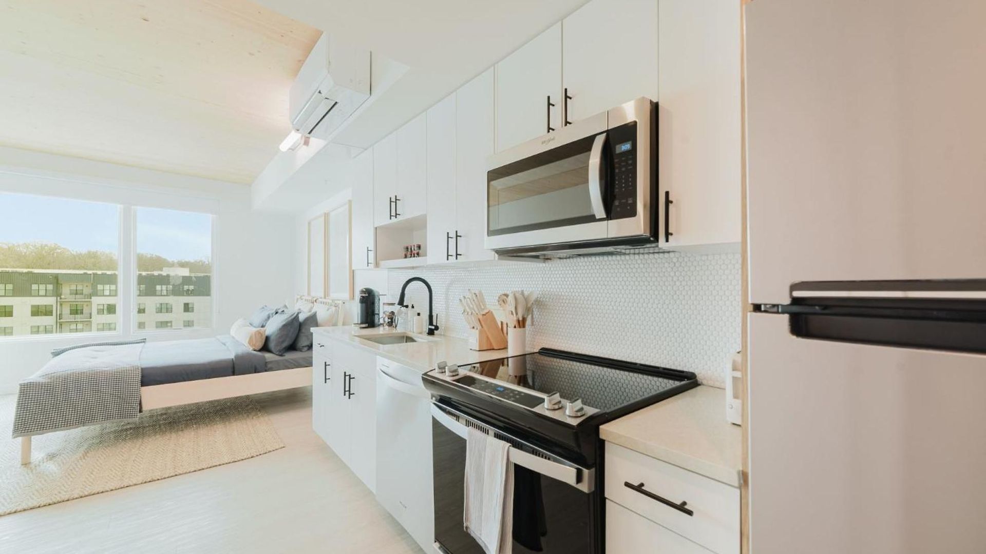 Joinery West 3* Charlotte