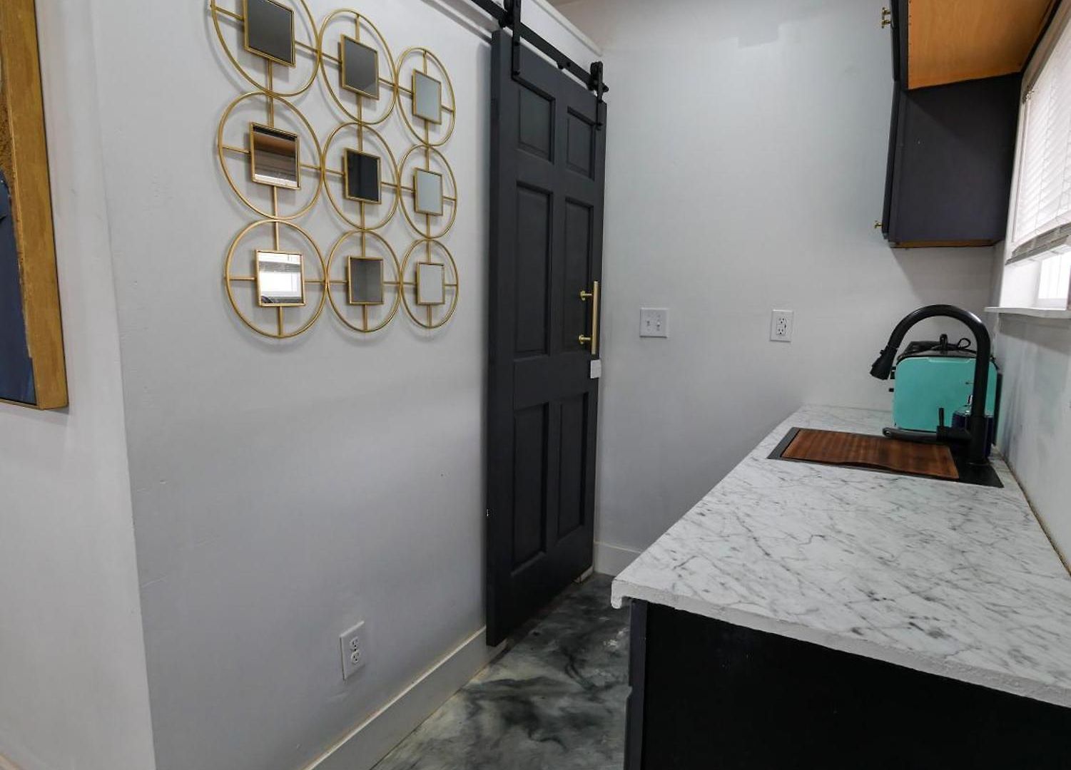 Clt Tiny House 5 Min From Airport And Uptown