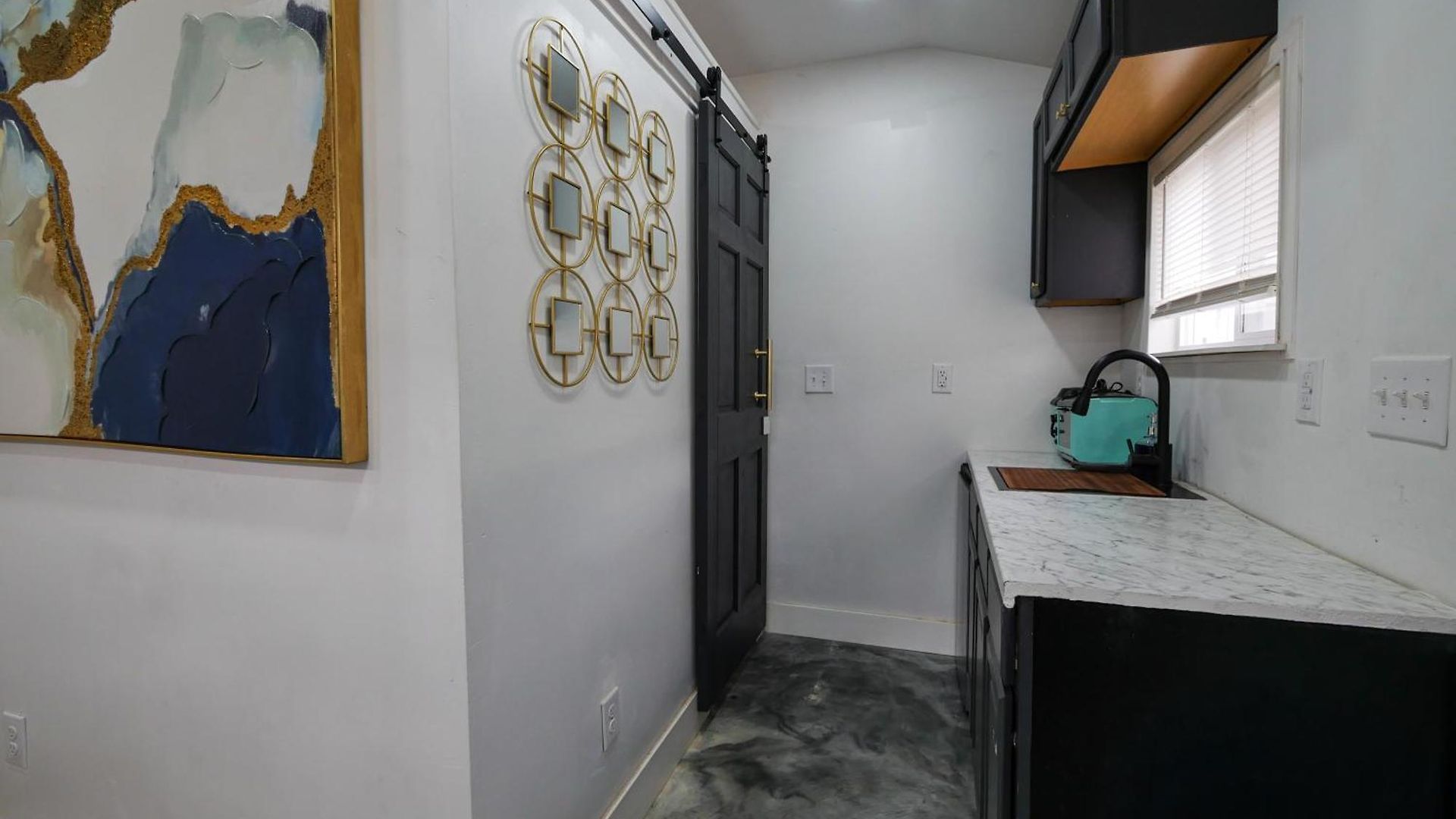 Guest house Clt Tiny House 5 Min From Airport And Uptown Charlotte
