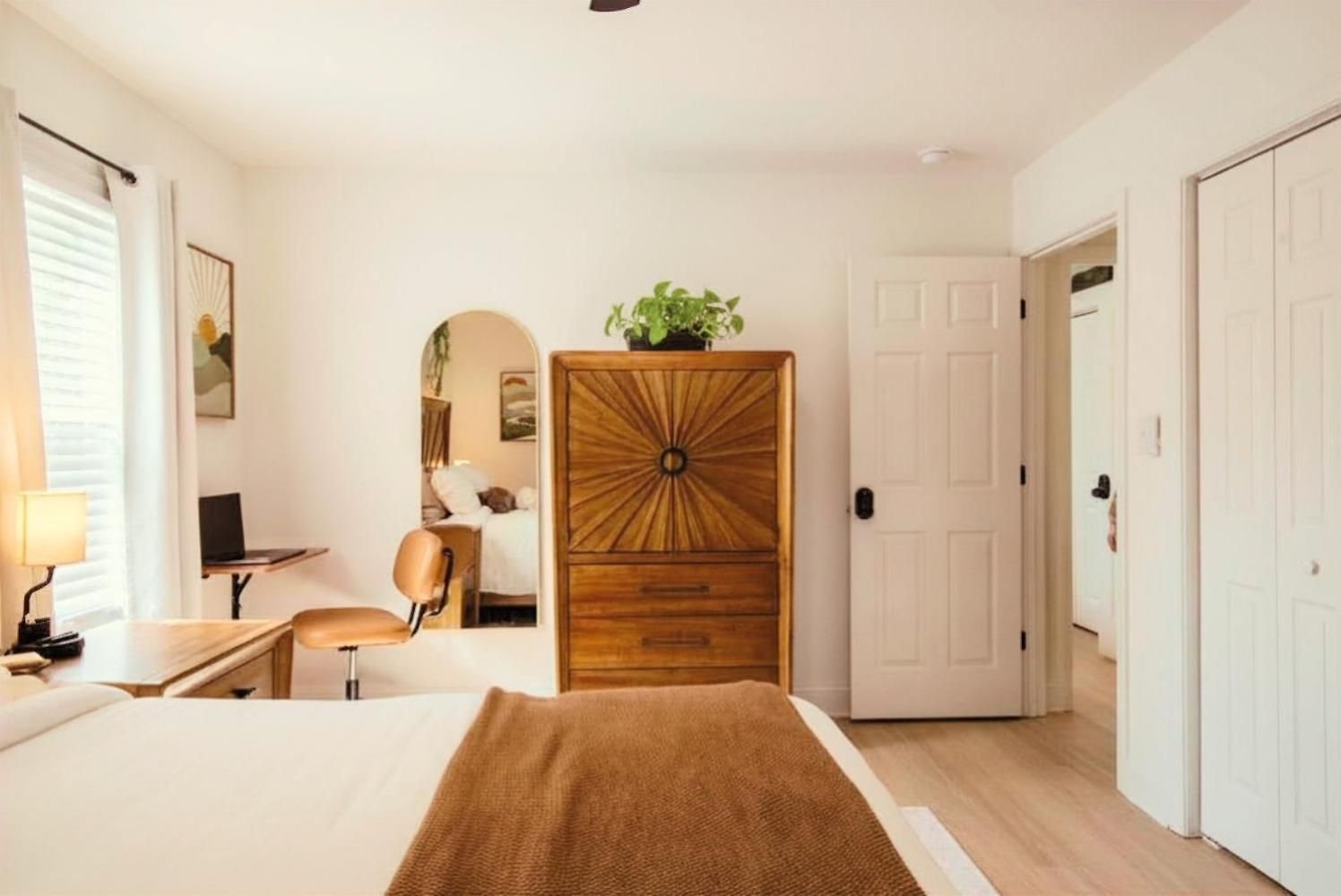 Stylish 3br Upper Level Near Clt & Whitewater Charlotte