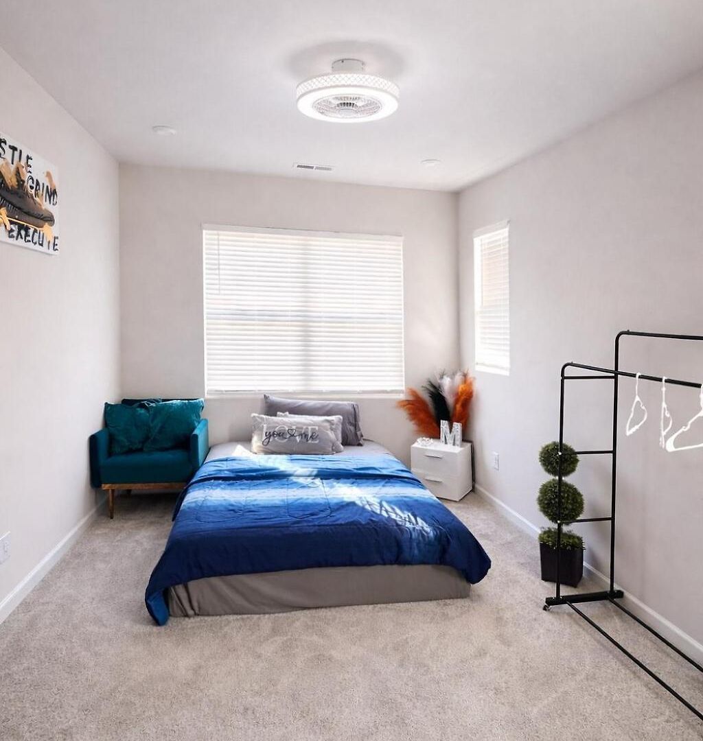 Holiday home Prime Uptown Luxury Townhome 3br 3br Near Highlights Of Uptown Clt From Boa, Nascar , Panthers ,free Parking And *