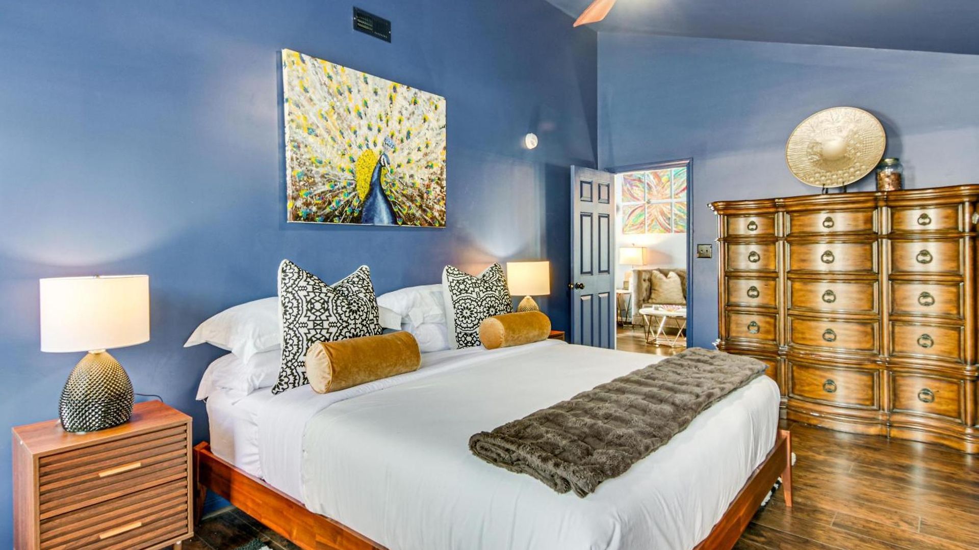 Holiday home Vintage-chic Getaway: 6 Mi To Uptown Charlotte