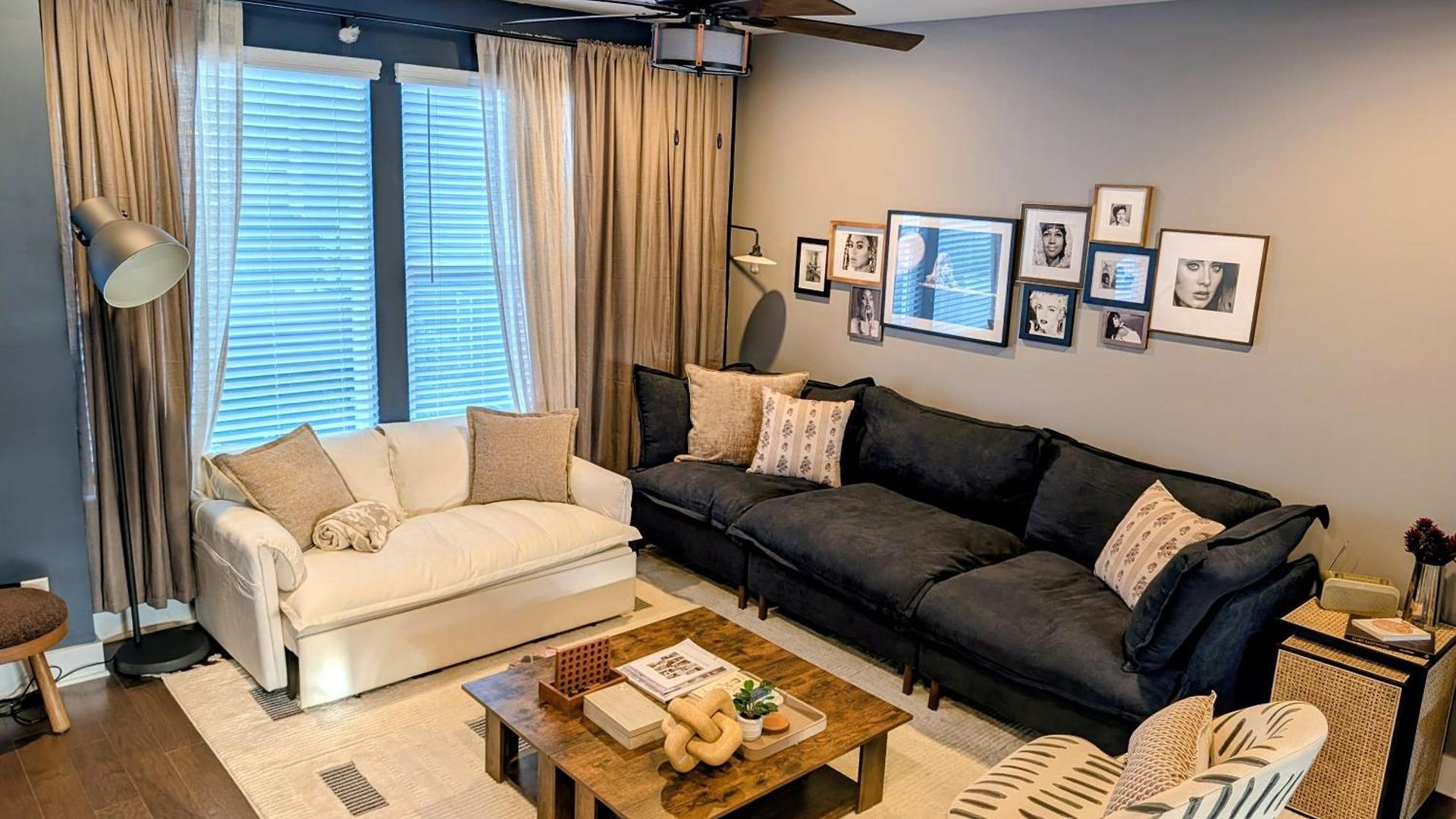 Holiday home Qc Rooftop Retreat | Rooftop | Garage | Dog Park