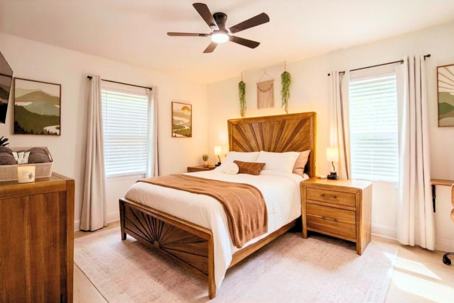 Holiday home Stylish 3br Upper Level Near Clt & Whitewater *