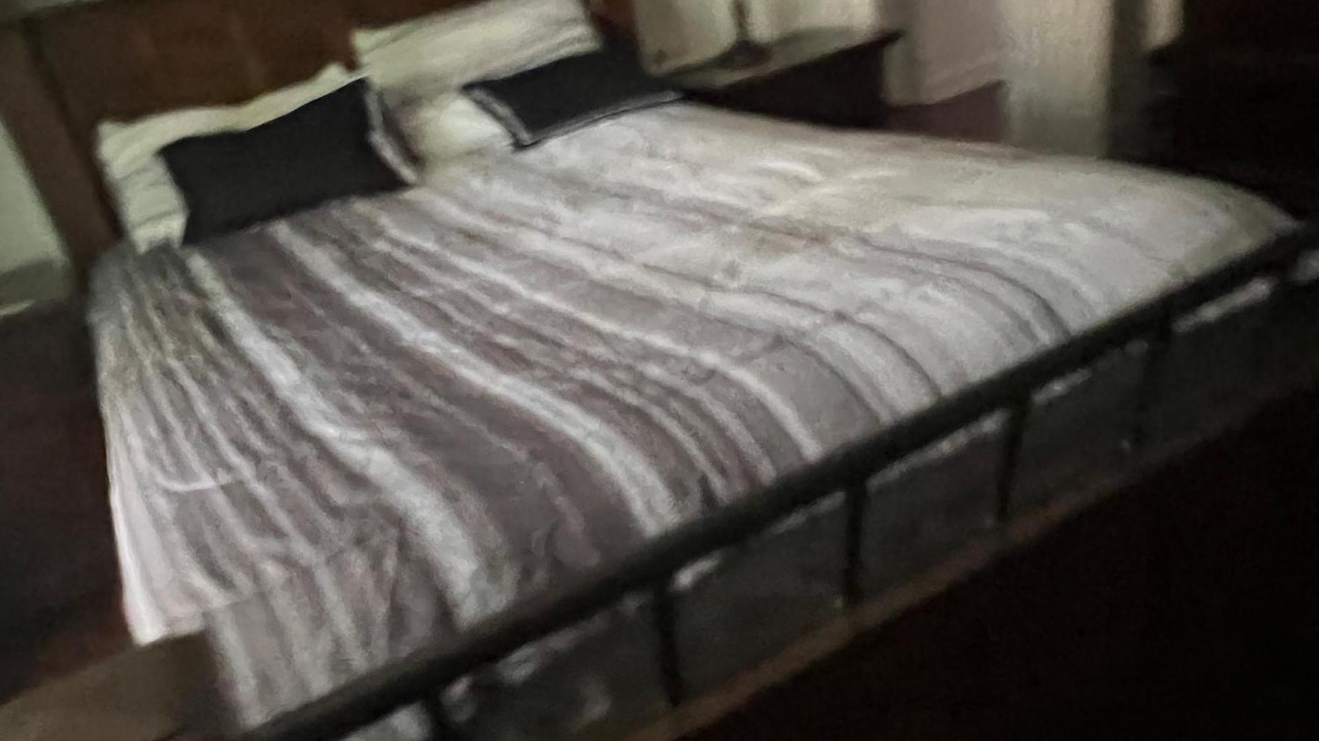 Comfort Home, Near Uptown And Airport Holiday home