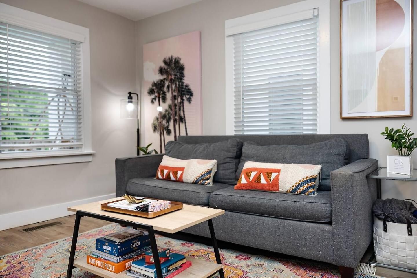 Holiday home Qc Quarters: Elevated 4 Br/4ba, Total Quadplex *