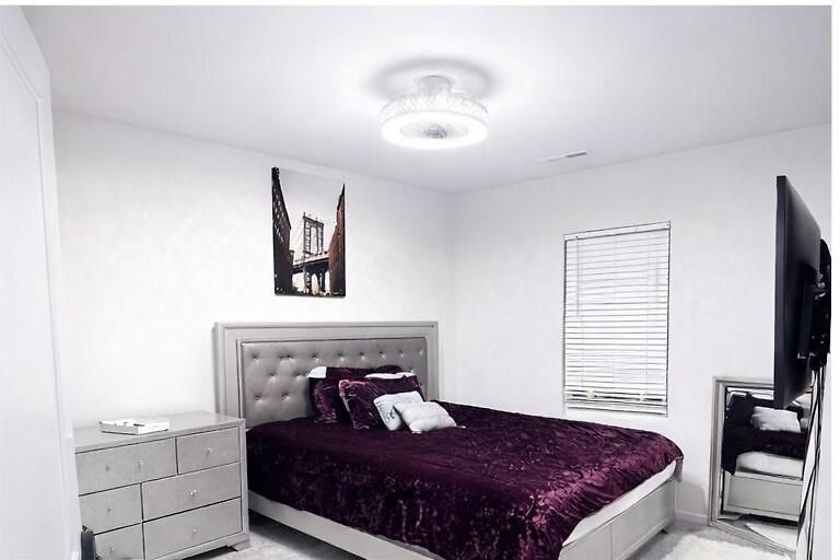 Holiday home Prime Uptown Luxury Townhome 3br 3br Near Highlights Of Uptown Clt From Boa, Nascar , Panthers ,free Parking And Charlotte
