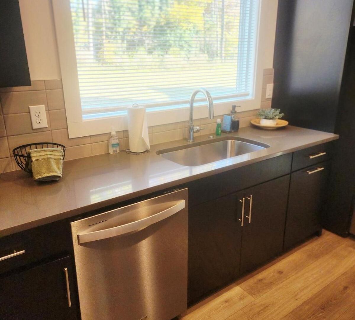 Cozy-chic 3br Near Uncc Noda Uptown I-85 Holiday home *