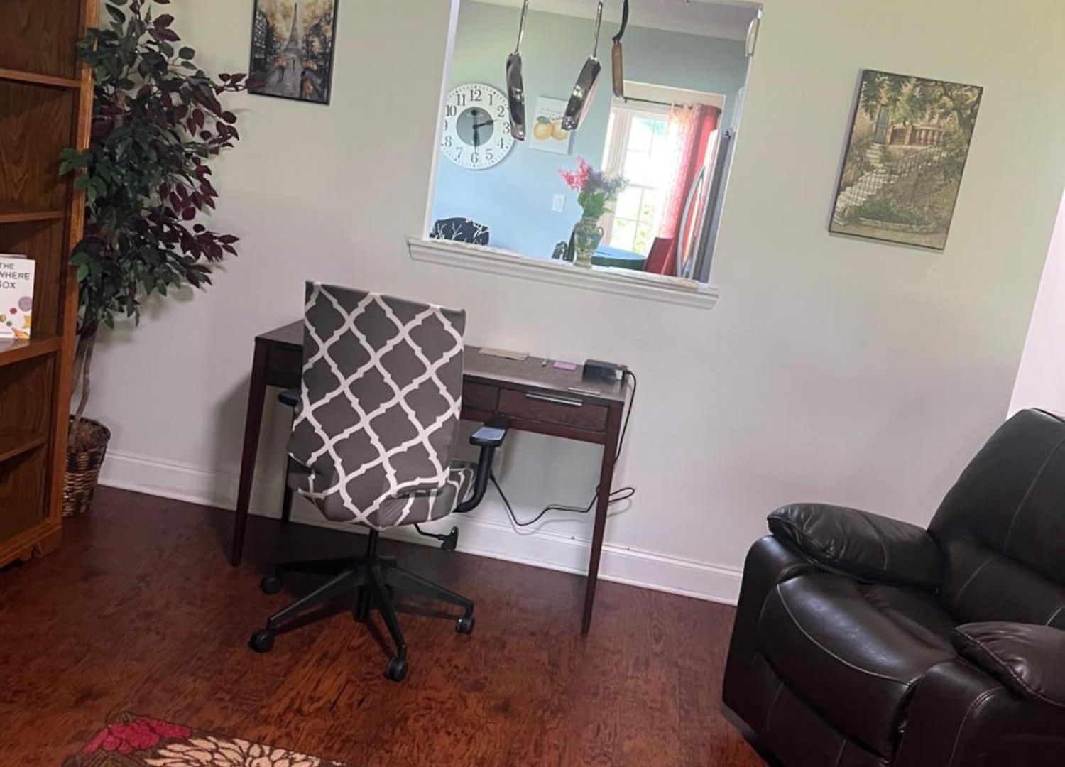 Holiday home Comfort Home, Near Uptown And Airport