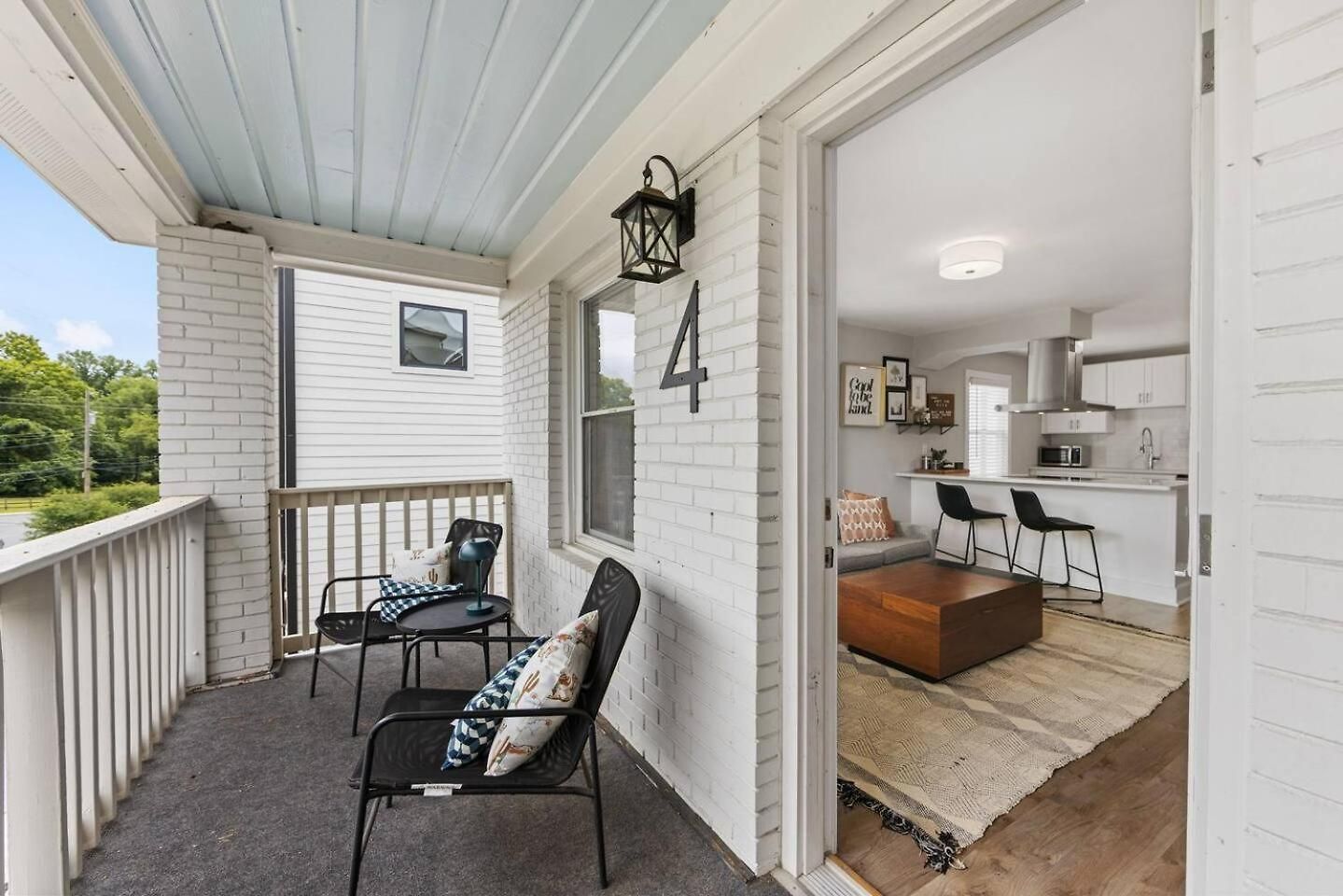Qc Quarters: Elevated 4 Br/4ba, Total Quadplex Holiday home Charlotte