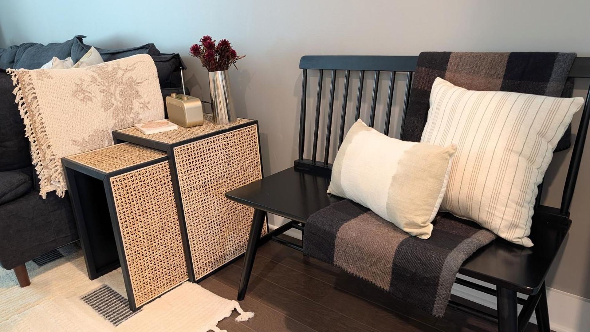 Qc Rooftop Retreat | Rooftop | Garage | Dog Park Holiday home *