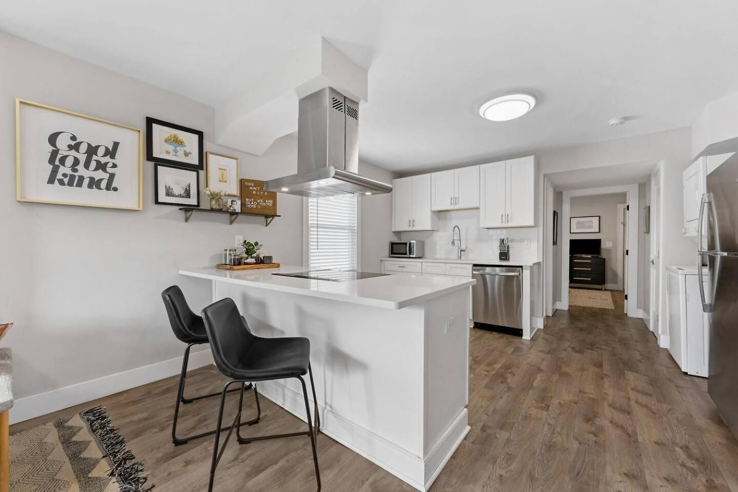 Holiday home Qc Quarters: Elevated 4 Br/4ba, Total Quadplex