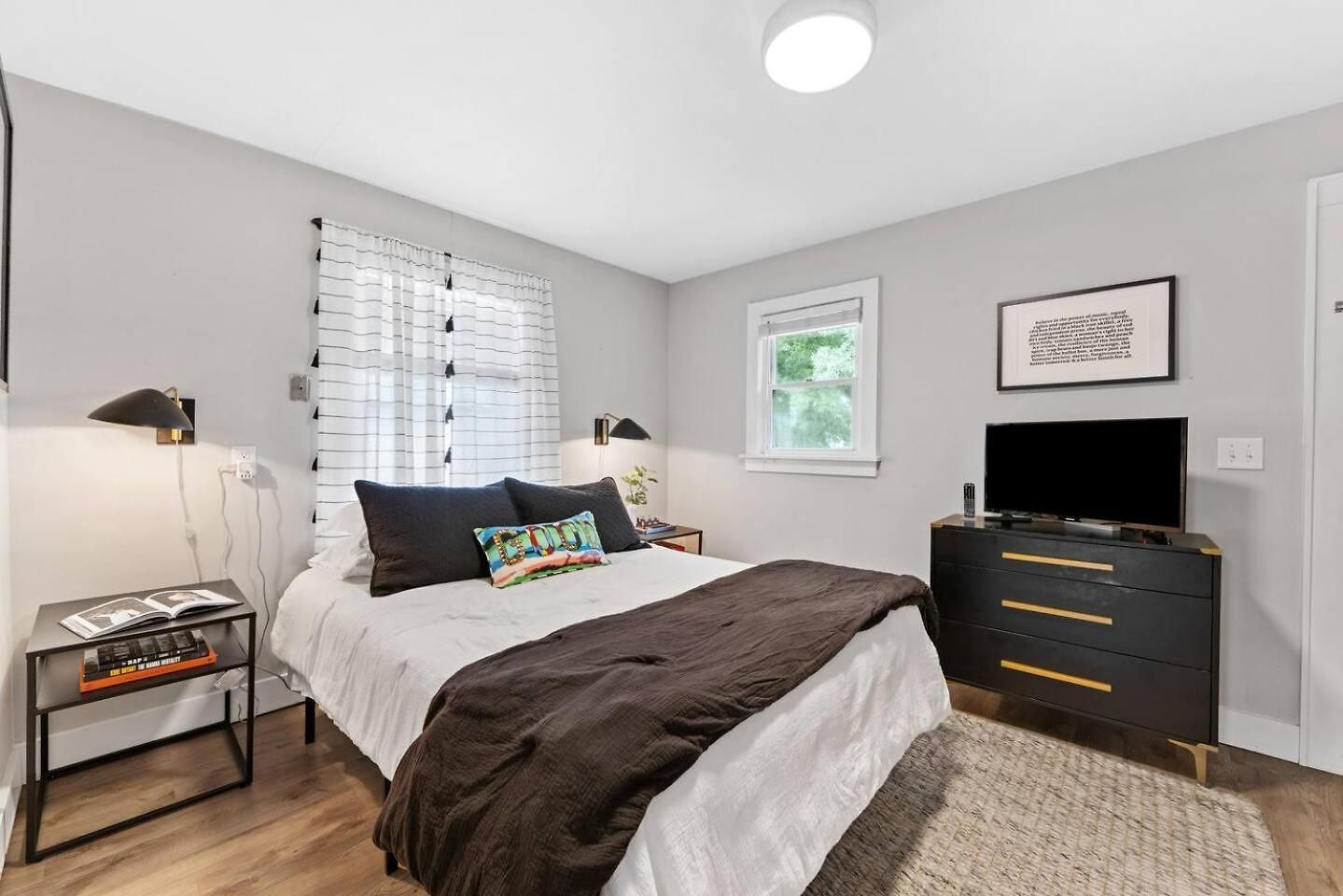 Holiday home Qc Quarters: Elevated 4 Br/4ba, Total Quadplex Charlotte