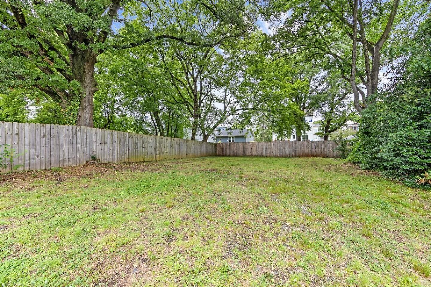 Qc Quarters: Elevated 4 Br/4ba, Total Quadplex Holiday home