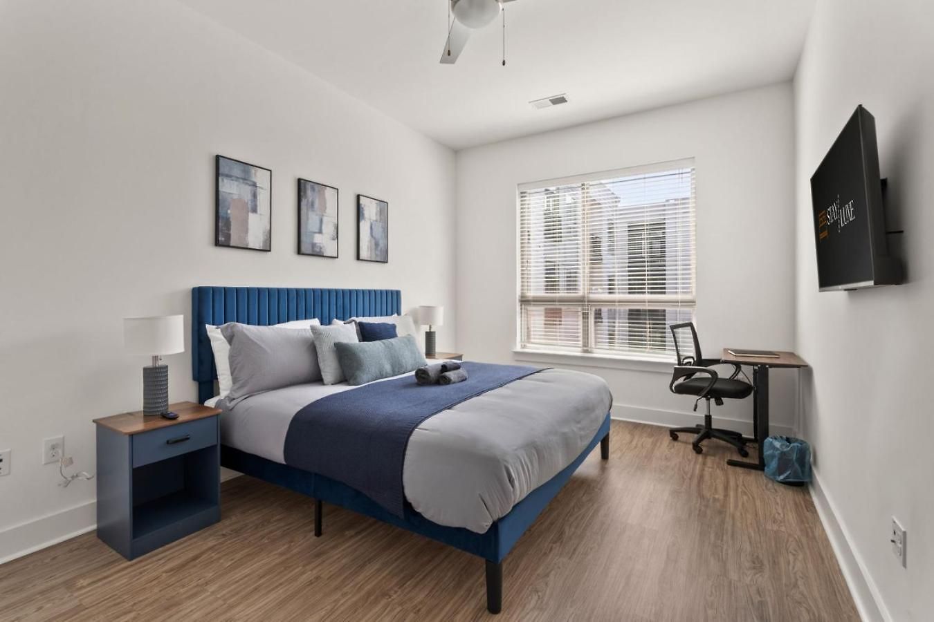 Lights Retreat - Pool, Central, Free Parking