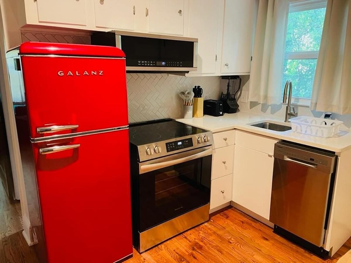 Two Side-by-side 1-bedroom Duplex Units * Charlotte