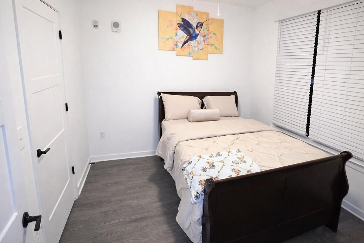Luxurious 2br 2br Uptown Oasis, Boa, Nascar, Airport And View With Free Parking Apartment Charlotte