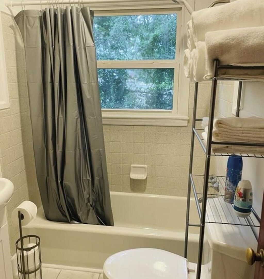 Two Side-by-side 1-bedroom Duplex Units