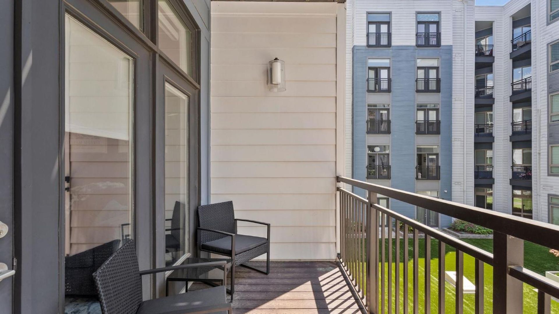 Carolina Charm - Free Parking, Pool, Gym Apartment Charlotte
