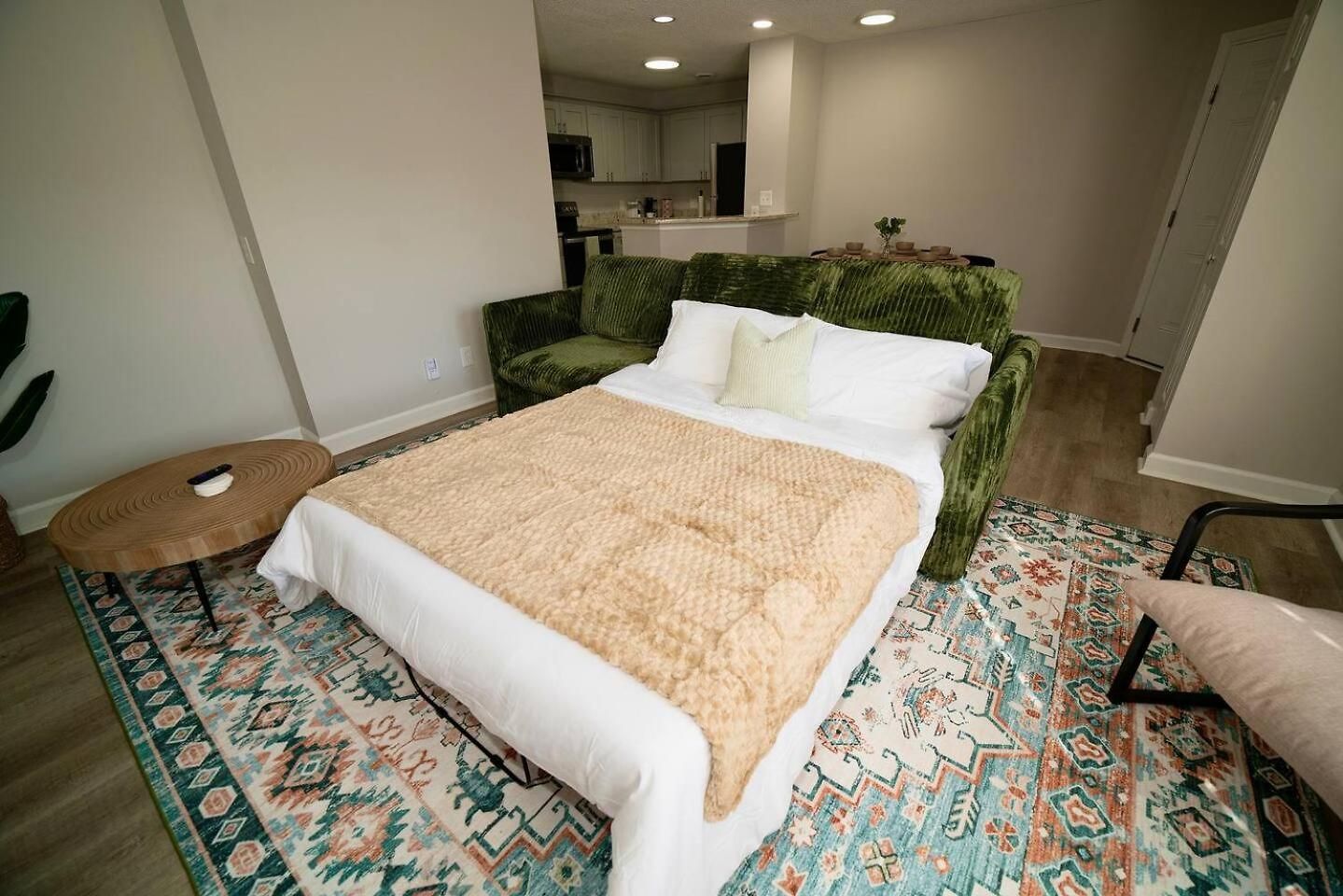 Uptown Luxe Retreat With Parking & Walk To Center * Charlotte