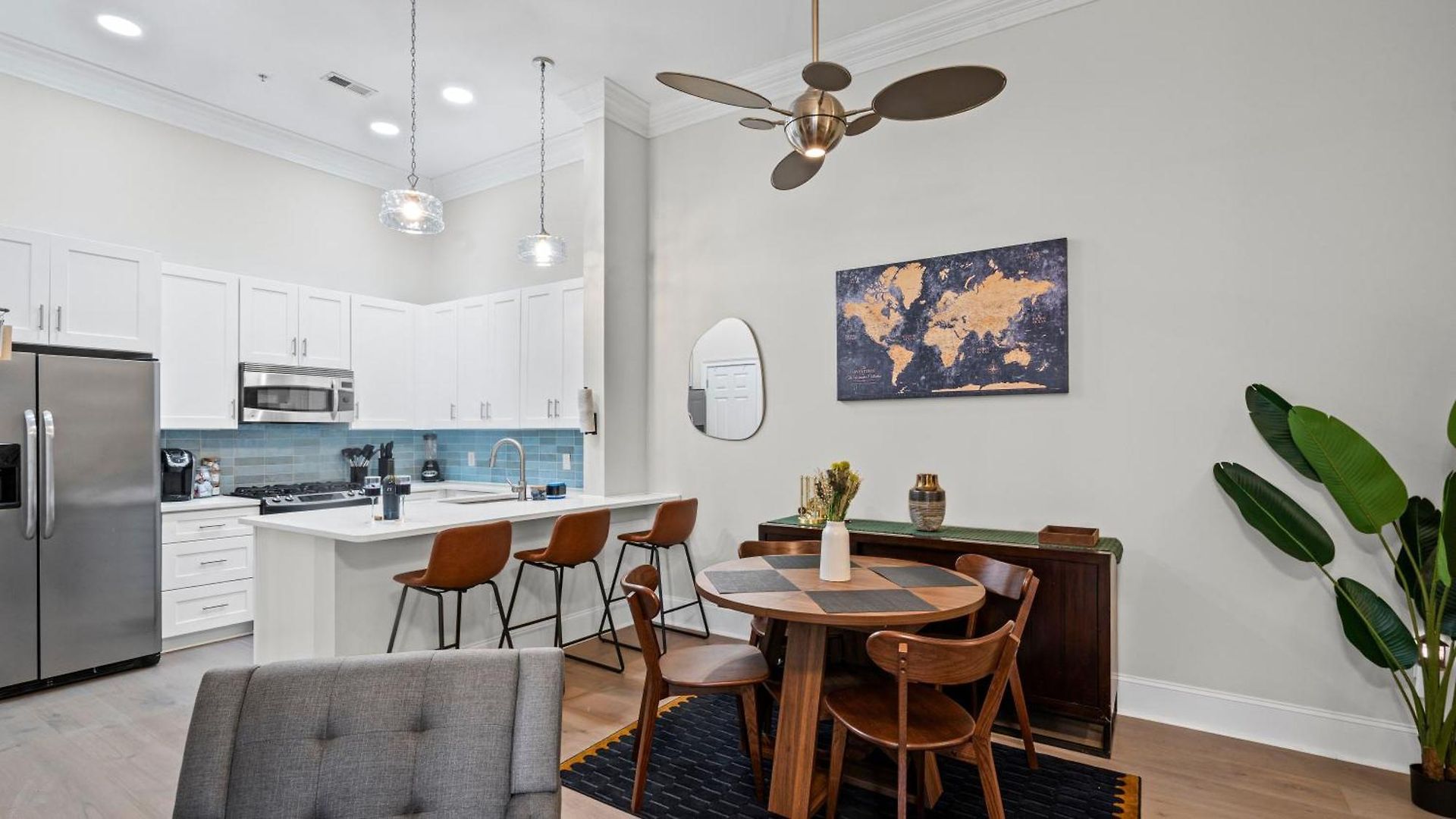 Walk To Boa & Truist, Luxury 2br With Pool Patio Charlotte