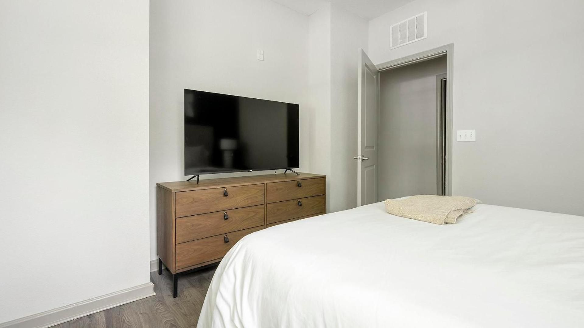 Apartment Landing Stunning 1Bd Gym Pool *