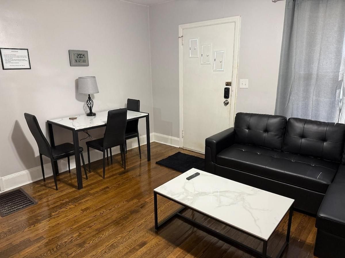 Two Side-by-side 1-bedroom Duplex Units Apartment Charlotte