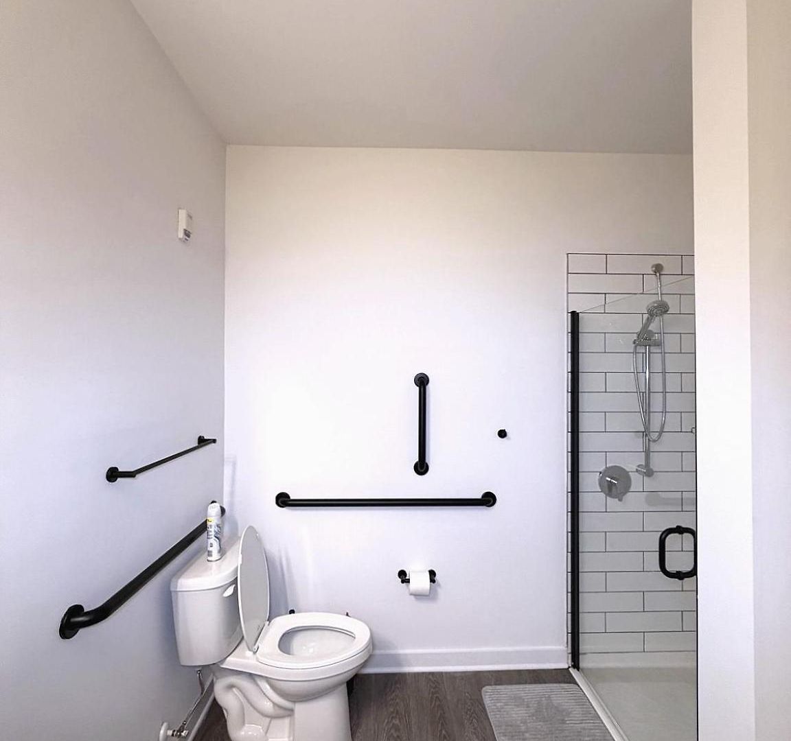 Luxurious 2br 2br Uptown Oasis, Boa, Nascar, Airport And View With Free Parking * Charlotte