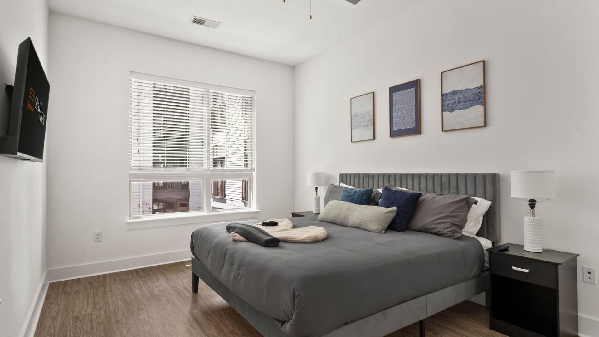Carolina Charm - Free Parking, Pool, Gym * Charlotte