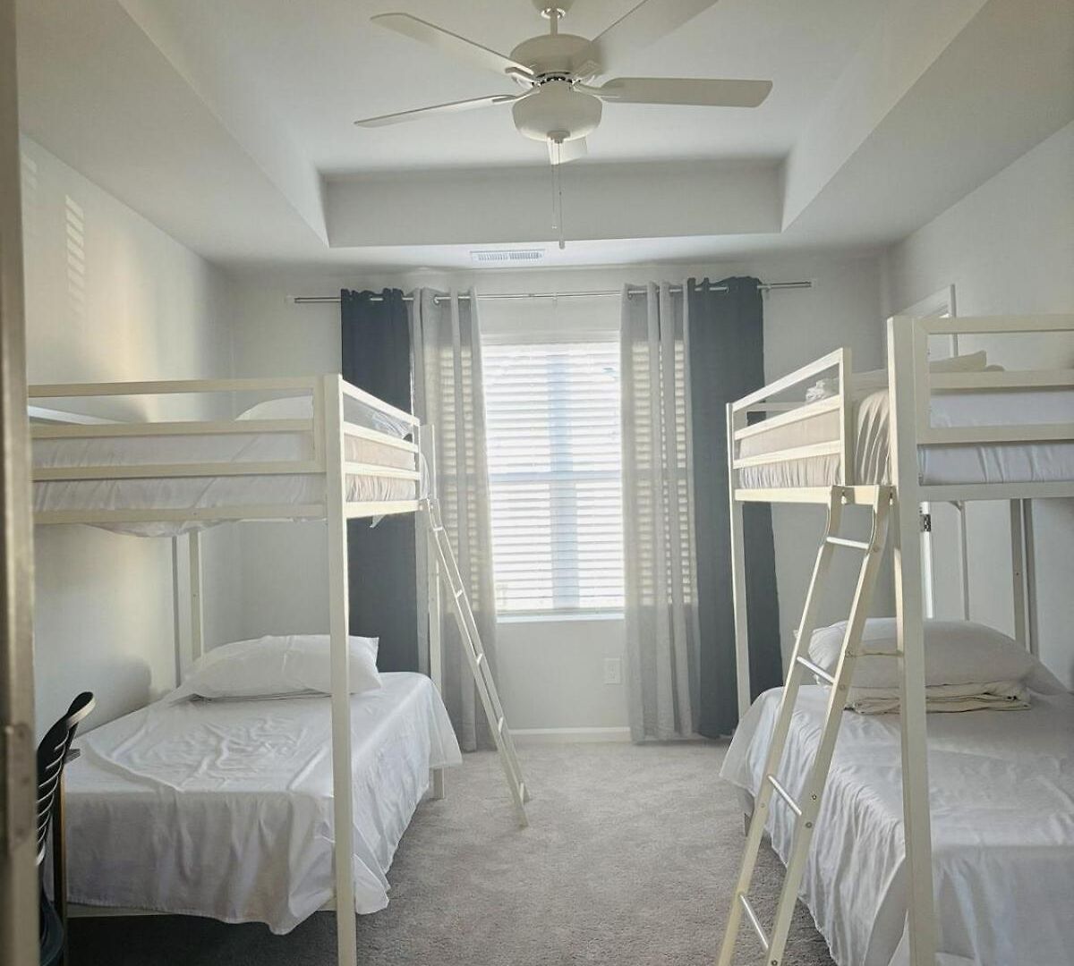 Apartment Sloan Garden House Modern Townhome Near South End *