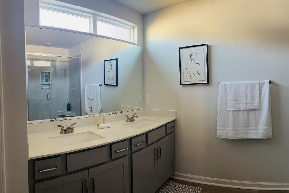 Sloan Garden House Modern Townhome Near South End Apartment Charlotte