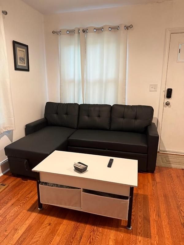 Apartment Two Side-by-side 1-bedroom Duplex Units