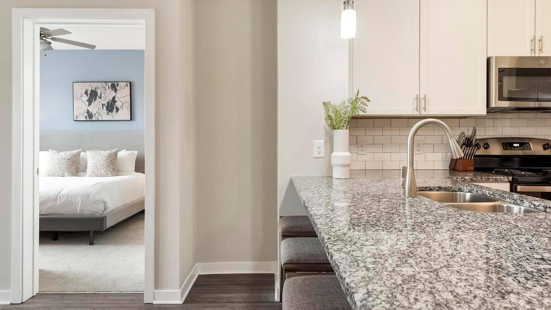 Apartment Landing Stunning 1bd Pool Yoga