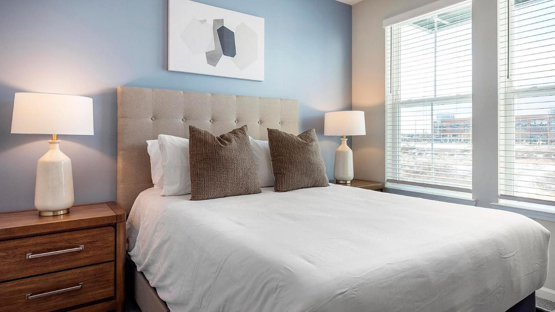 Landing Incredible 1bd Gym Pool Apartment Charlotte