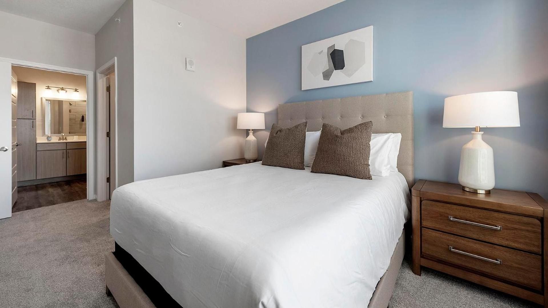Apartment Landing Incredible 1bd Gym Pool