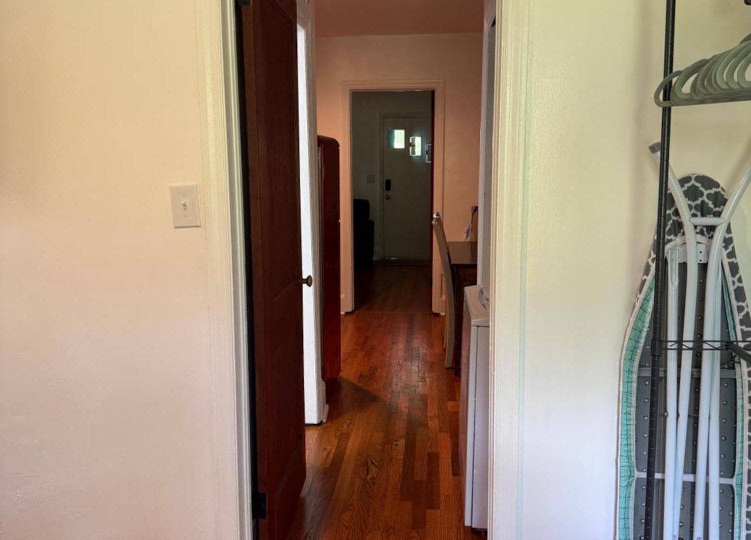 Two Side-by-side 1-bedroom Duplex Units Apartment Charlotte