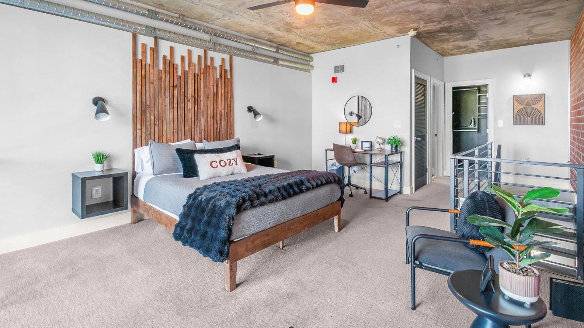 Modern Uptown Loft - Corporate-ready - Views Apartment Charlotte