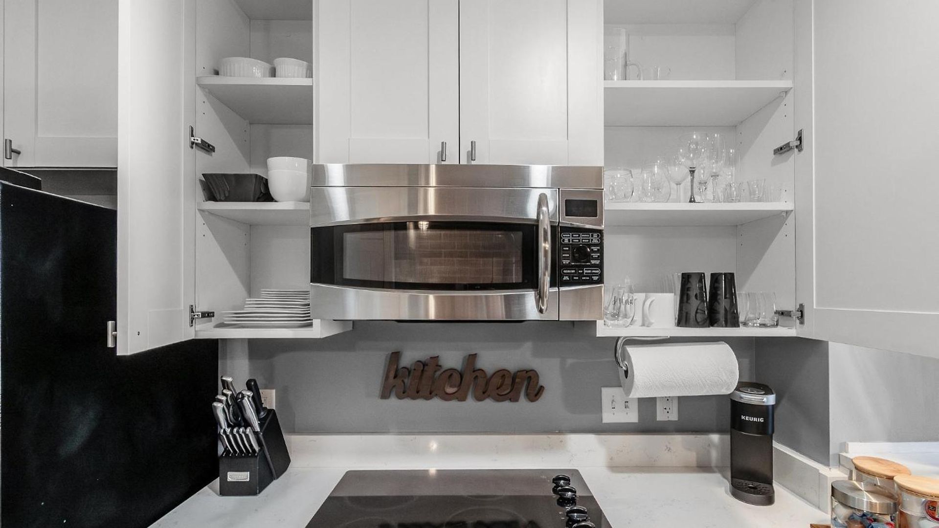 Modern Uptown Loft - Corporate-ready - Views Apartment