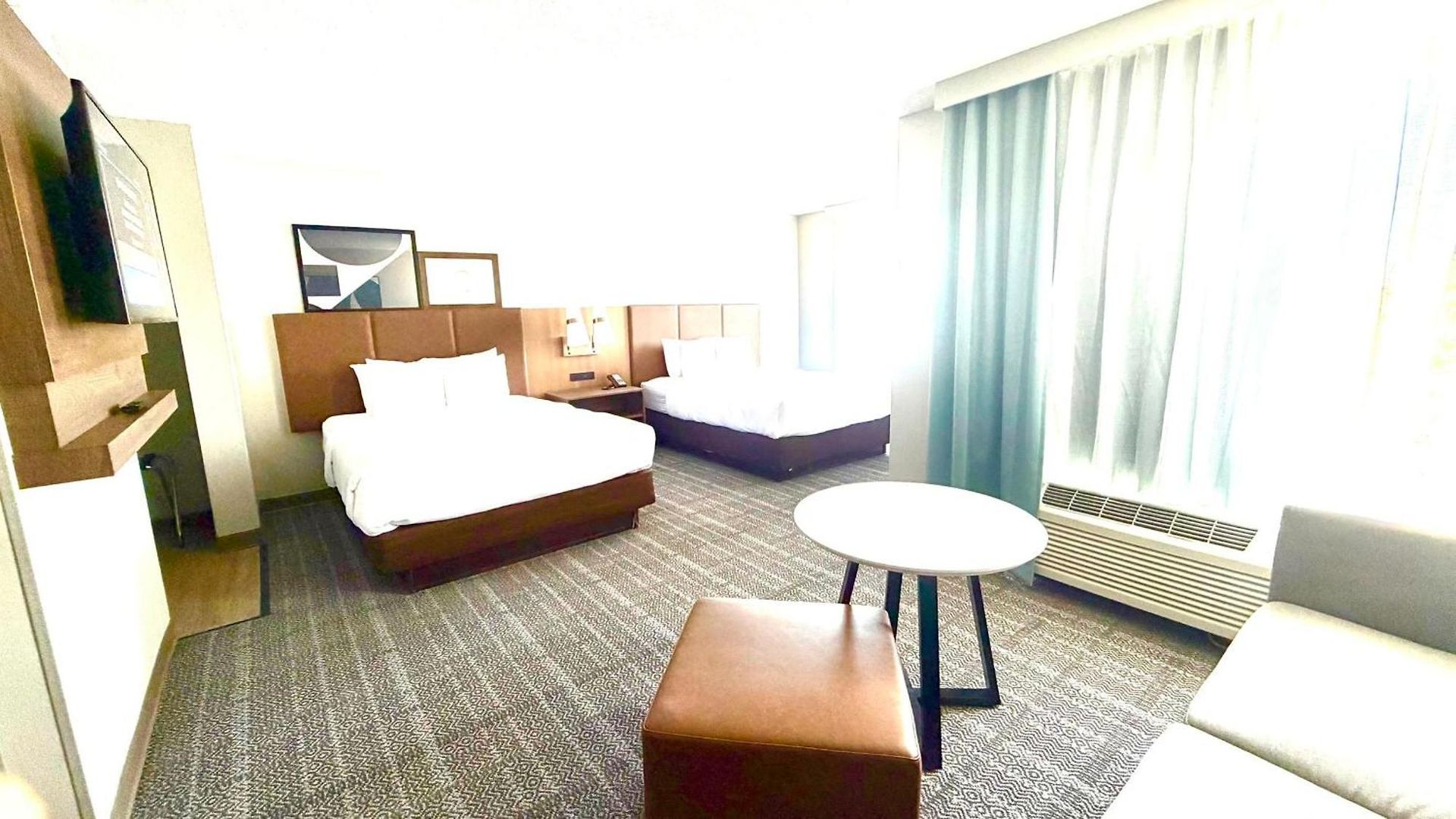 By Ihg Hotel Charlotte
