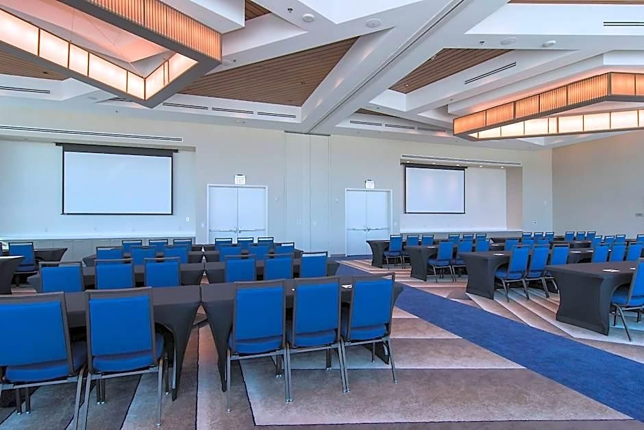 Springhill By Marriott Center Hotel Charlotte
