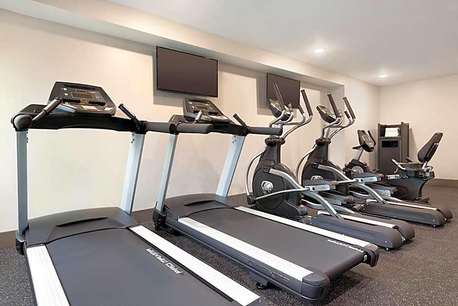 Radisson Airport Hotel 3*
