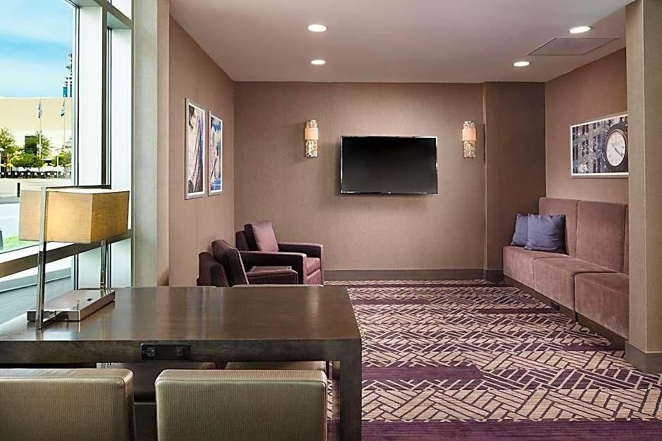 Embassy By Hilton Uptown 4* Charlotte