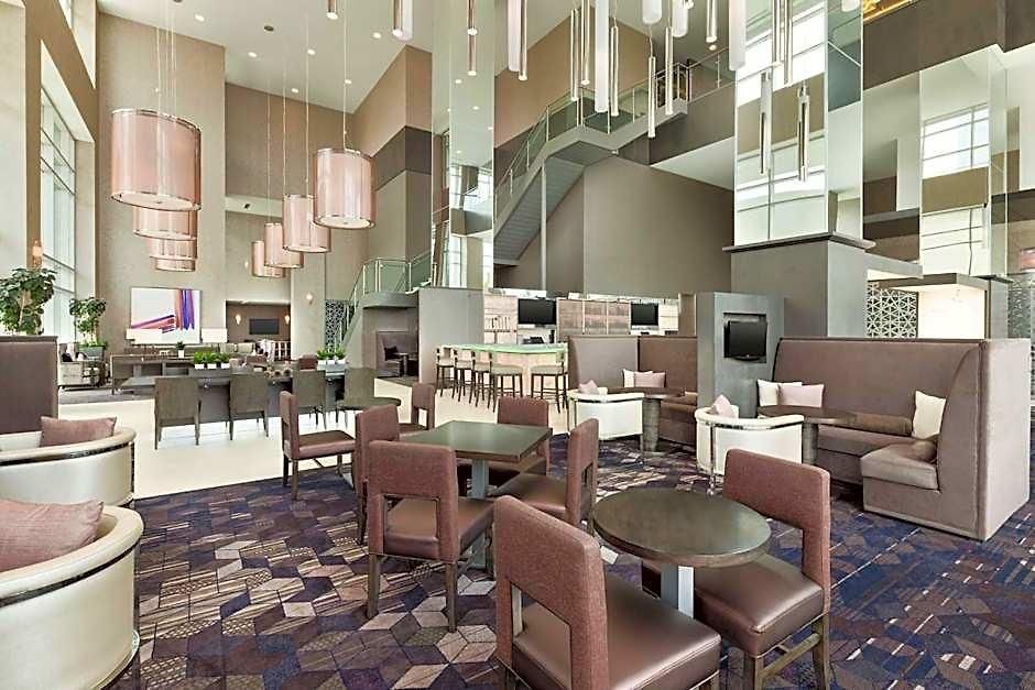 Embassy By Hilton Uptown Hotel 4*
