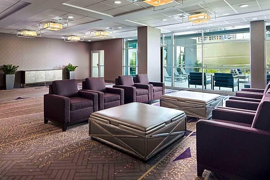 Embassy By Hilton Uptown 4* Charlotte