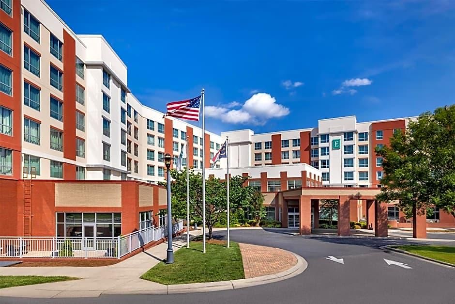 Hotel Embassy Charlotte/ayrsley 4*