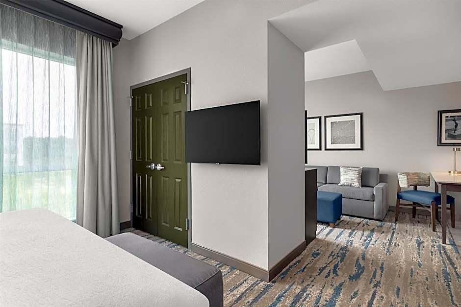 Hotel Embassy Charlotte/ayrsley